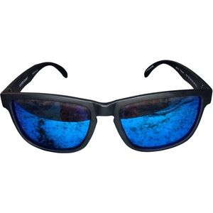 Blue Polarized Lens Sunglasses
